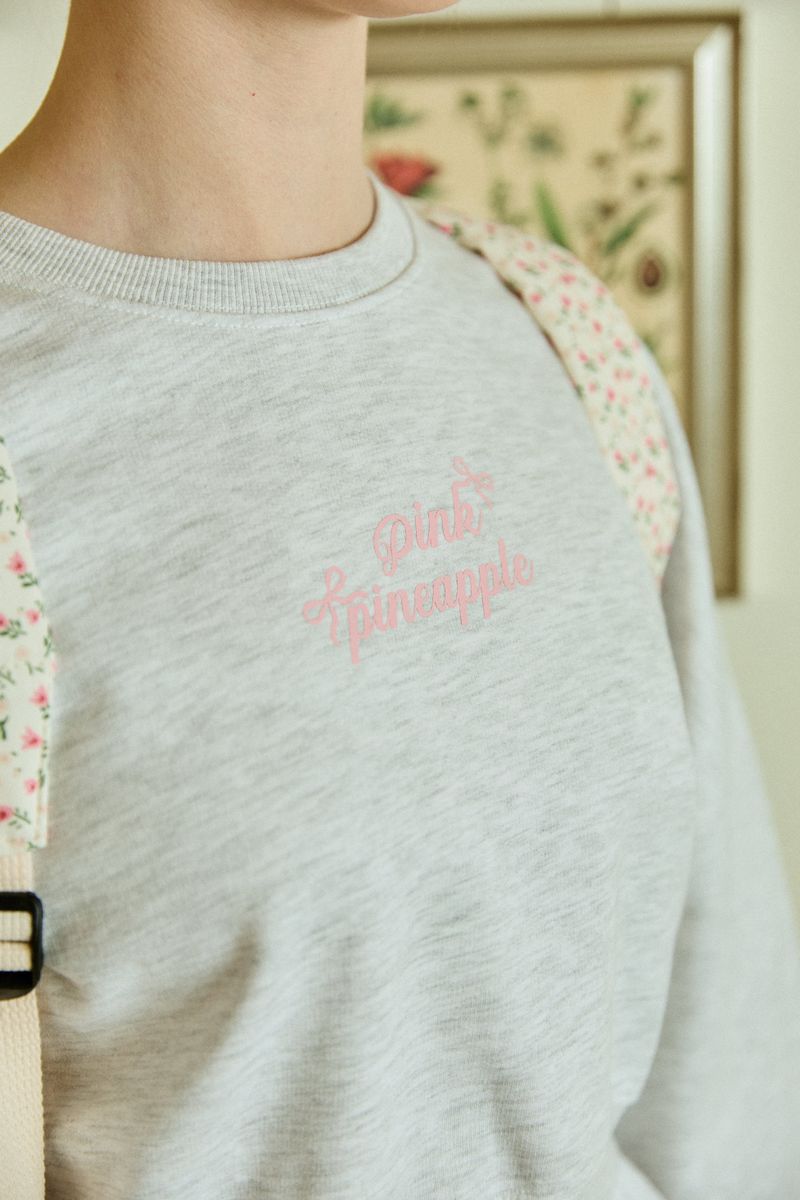 BALLET LETTERING SWEATSHIRT