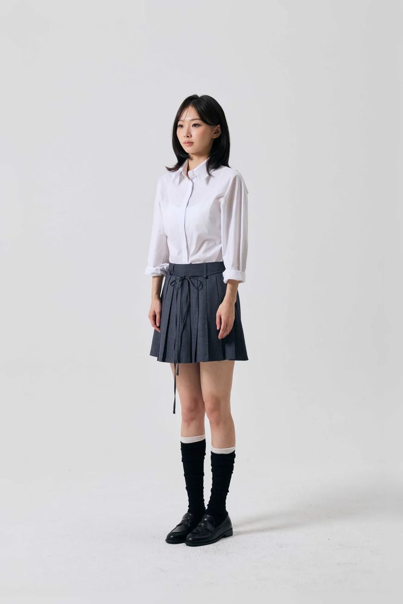 SWAN PLEATS SKIRT PANTS / CHARCOAL