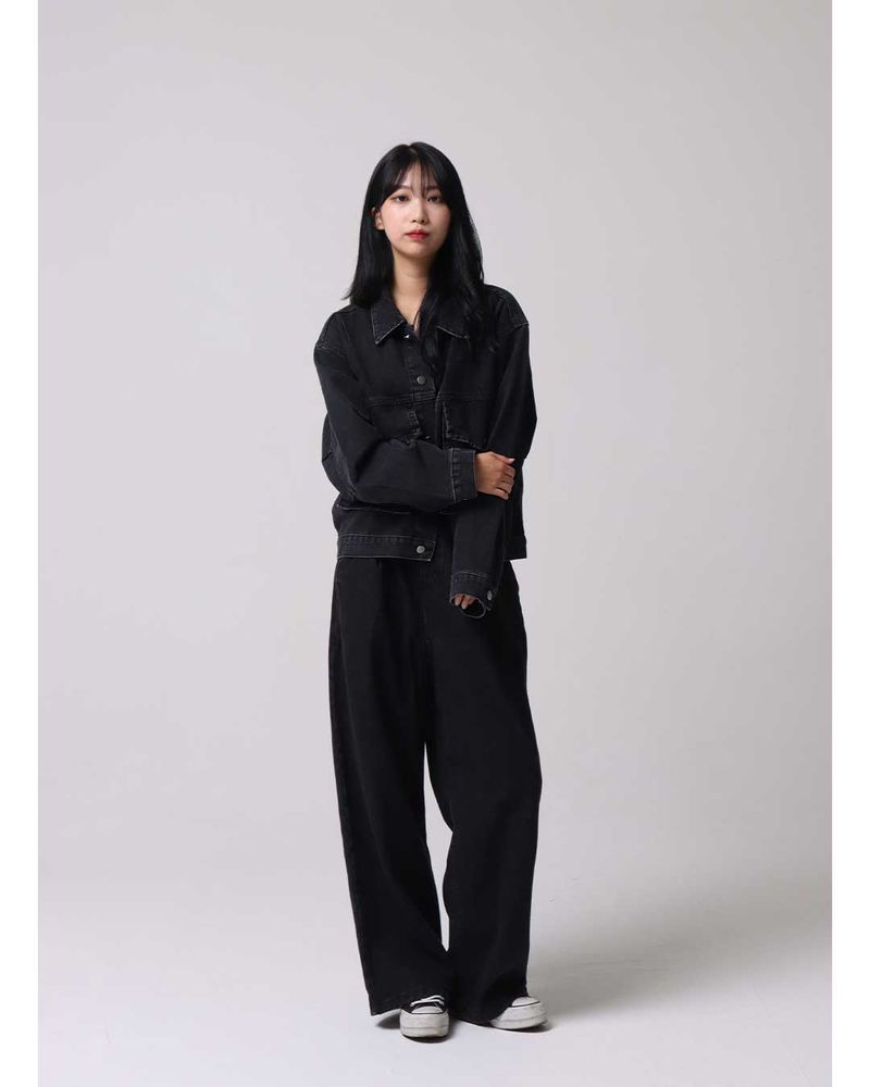 Wished Cropped Denim Tracker