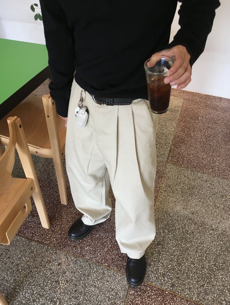 HOLY IN CODE（ホーリーインコード）の「No.1436 herringbone tuck PT (3color)（Pants）」