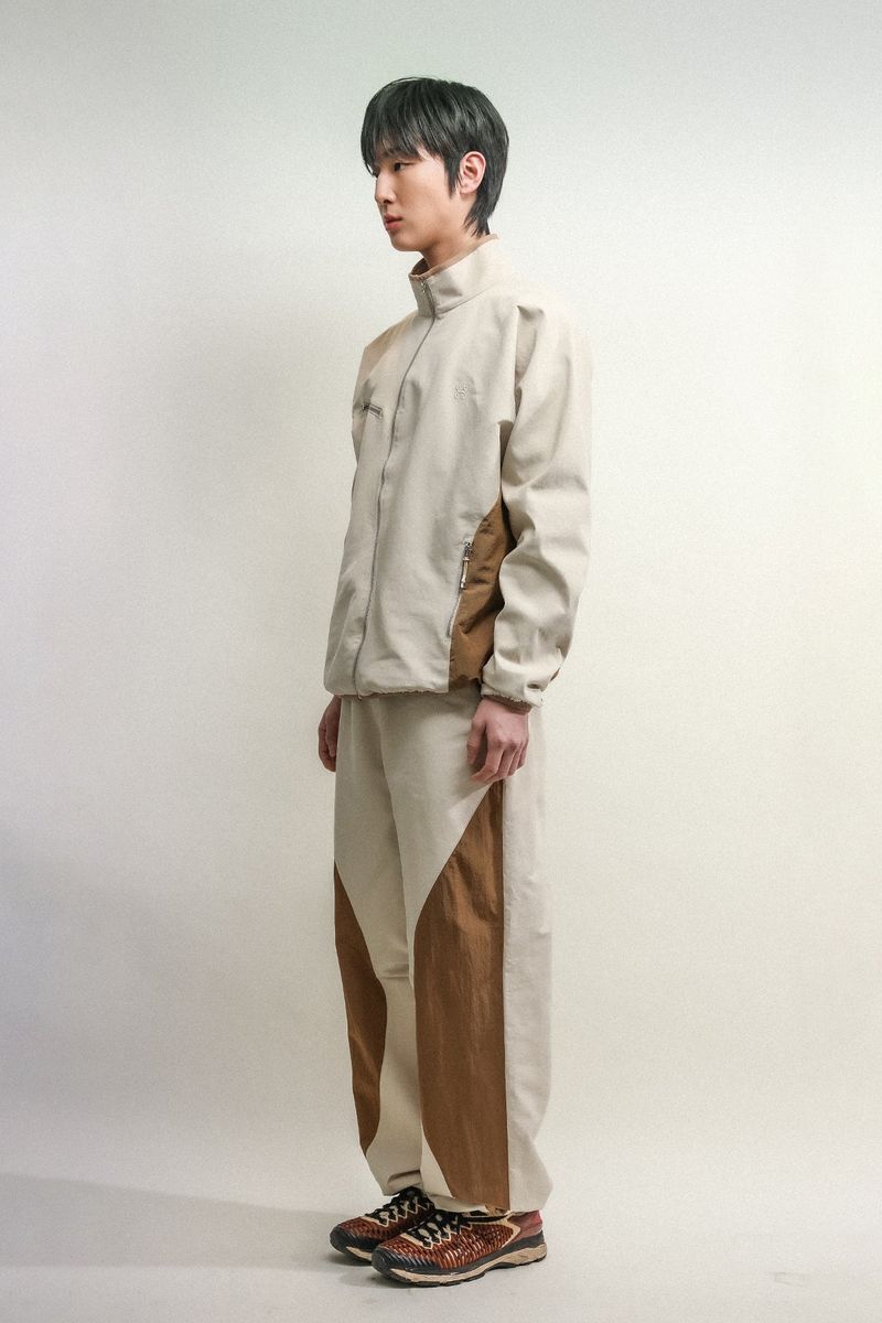 ASYMMETRIC WAVE PANTS-BROWN ECRU