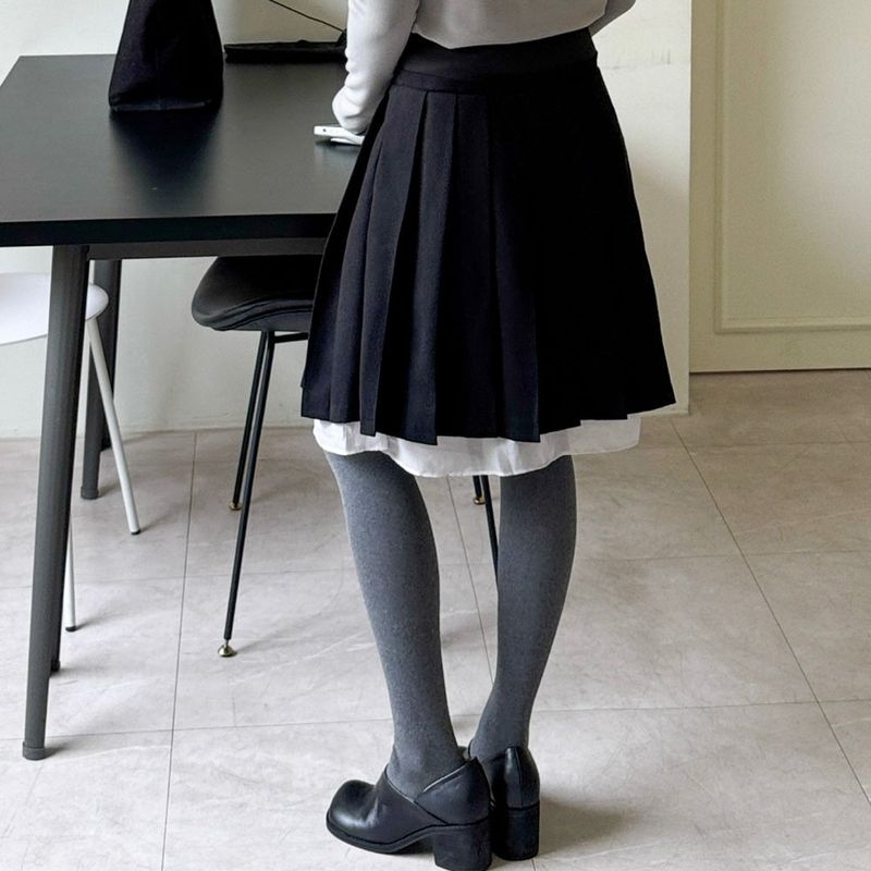 Layered Pleats Skirt