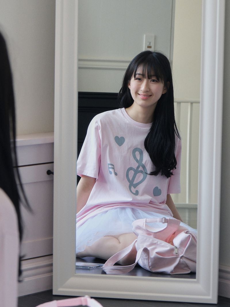 Isummerly（アイサマリー）の「Melody T-shirt - Pink（Tops）」