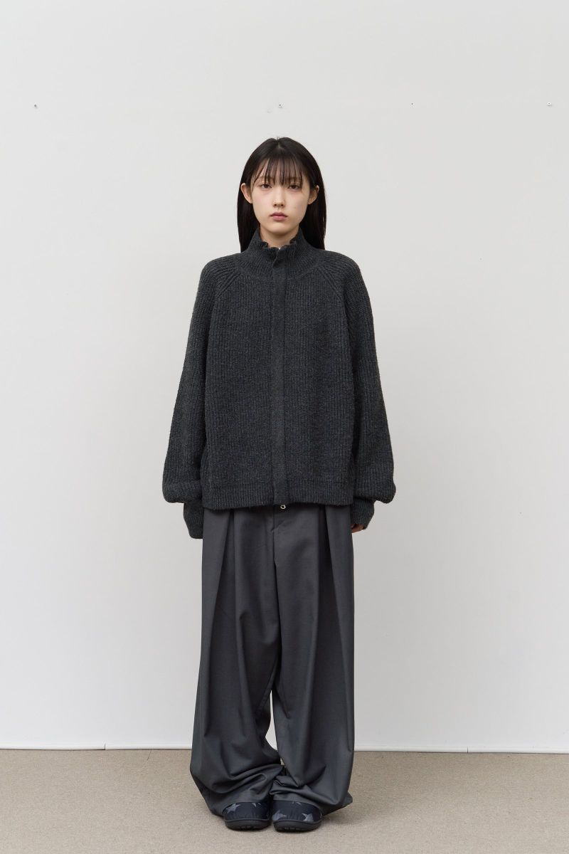 Standard Knitted Zip Up