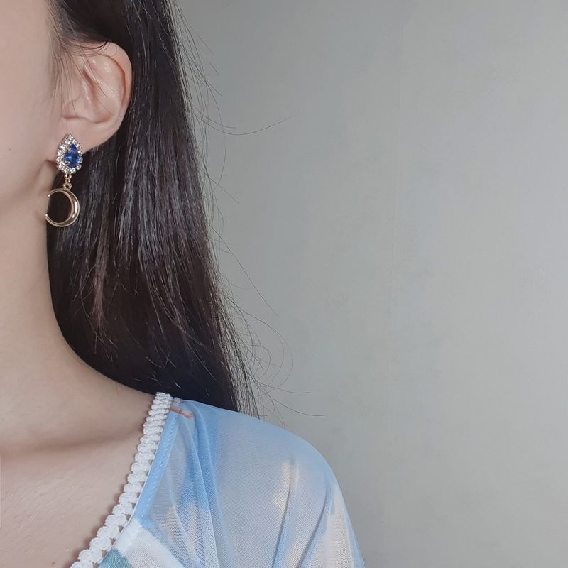 Blue Crystal and the Moon Earring