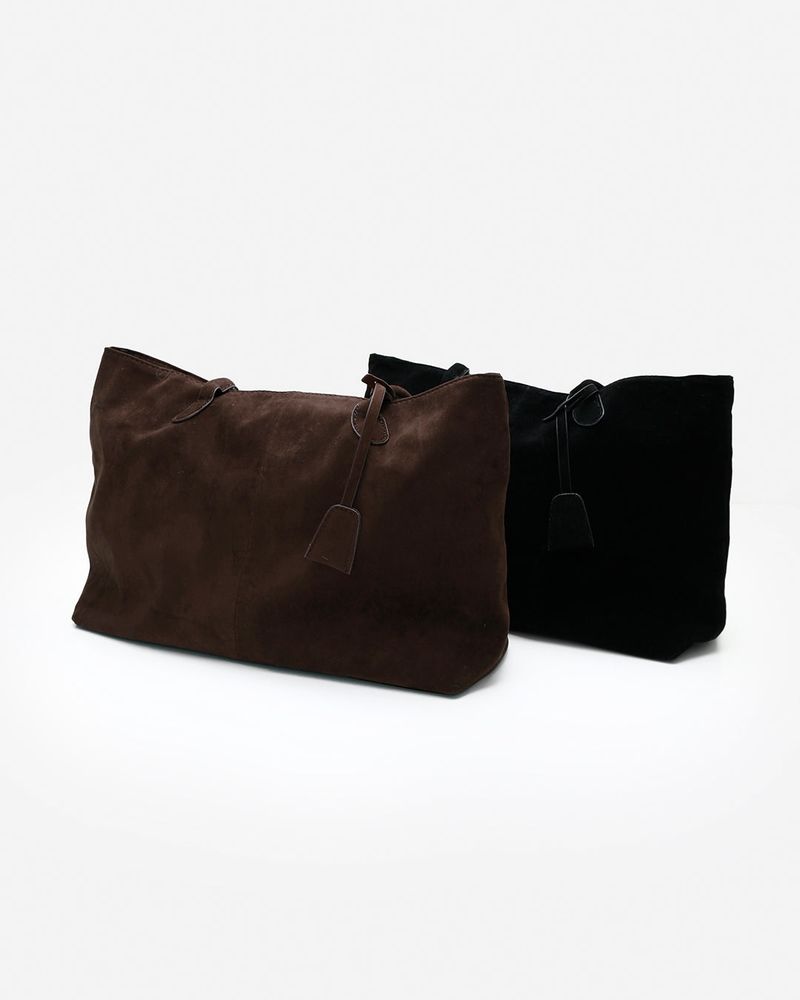 MAYBINS(メイビンス)の「Mael Suede Shoulder Bag(Bags)」