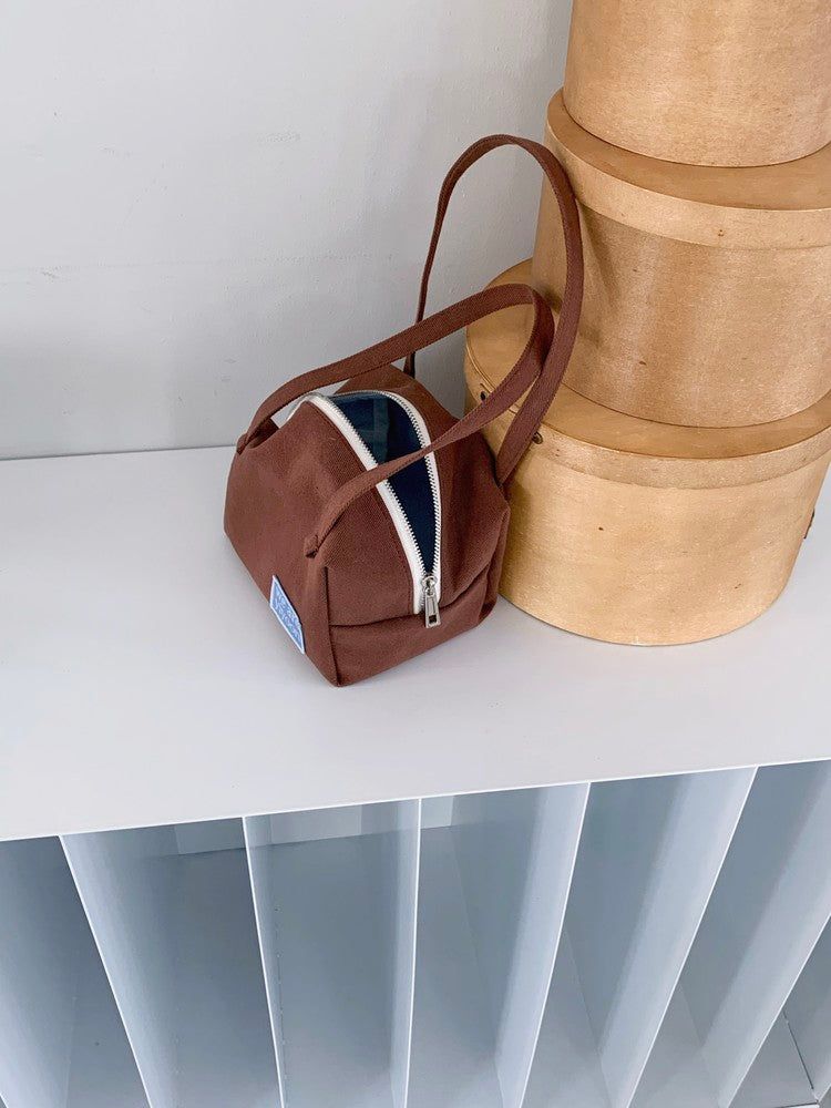 Handy pouch (brown)