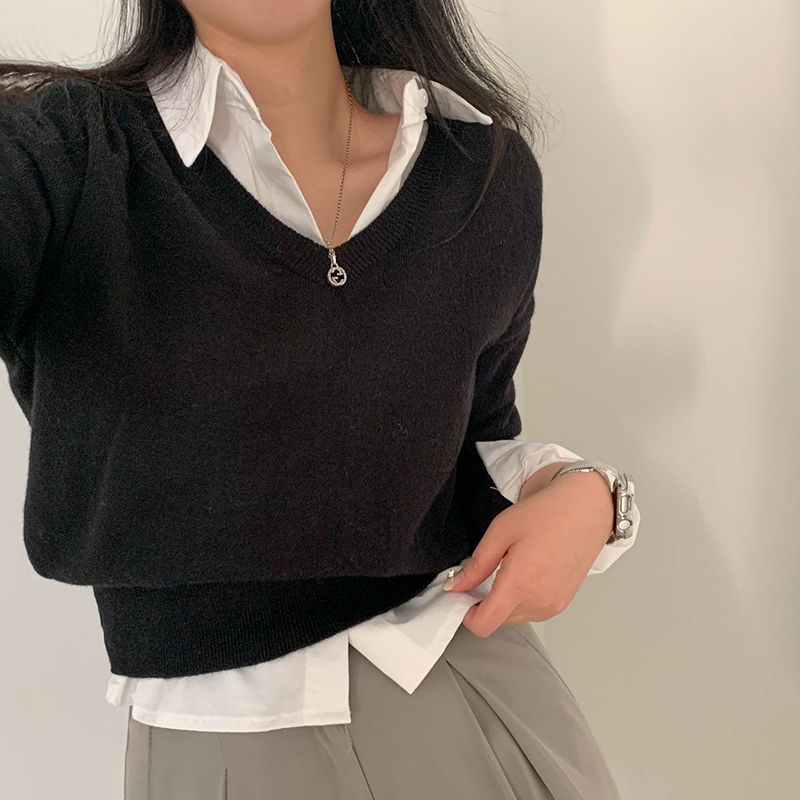 [Short waist] Mellow V-neck knit