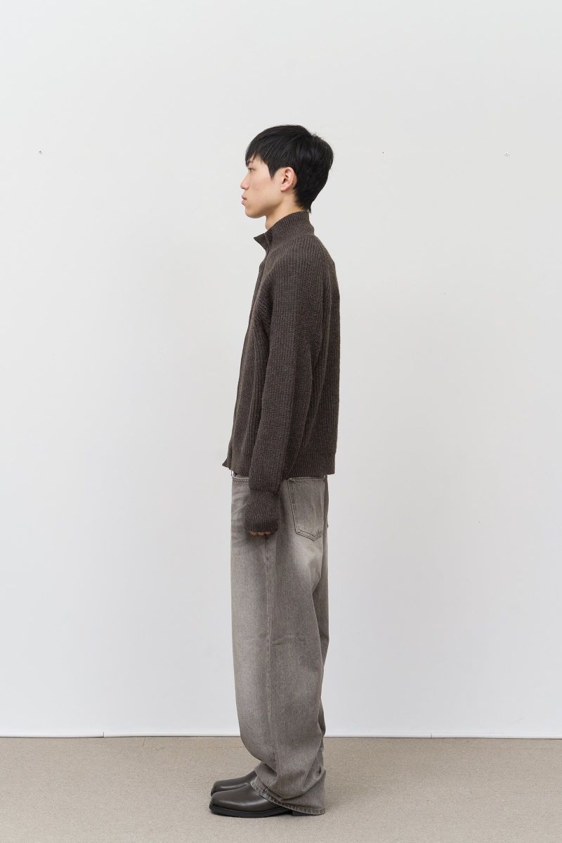 Standard Knitted Zip Up