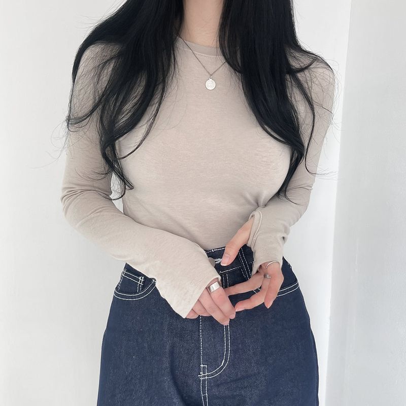 Extended Sleeve Round Neck T-Shirt