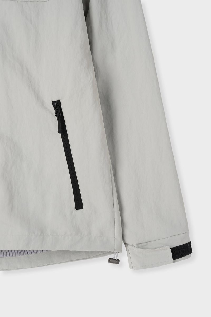 Bolt cap hood windbreaker