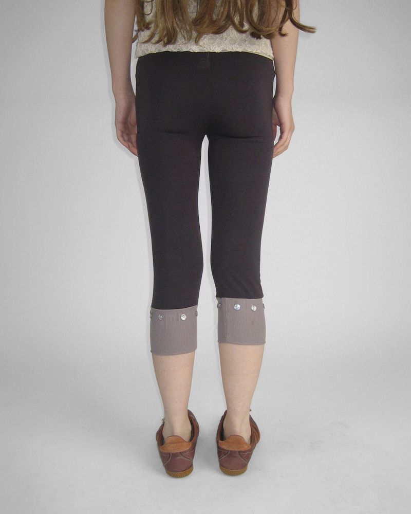 BUTTON CONTRAST LAYERED LEGGINGS
