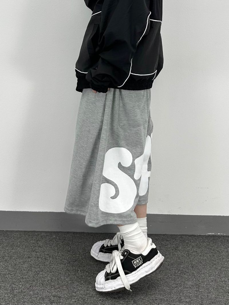 big typo sweat bermuda pants