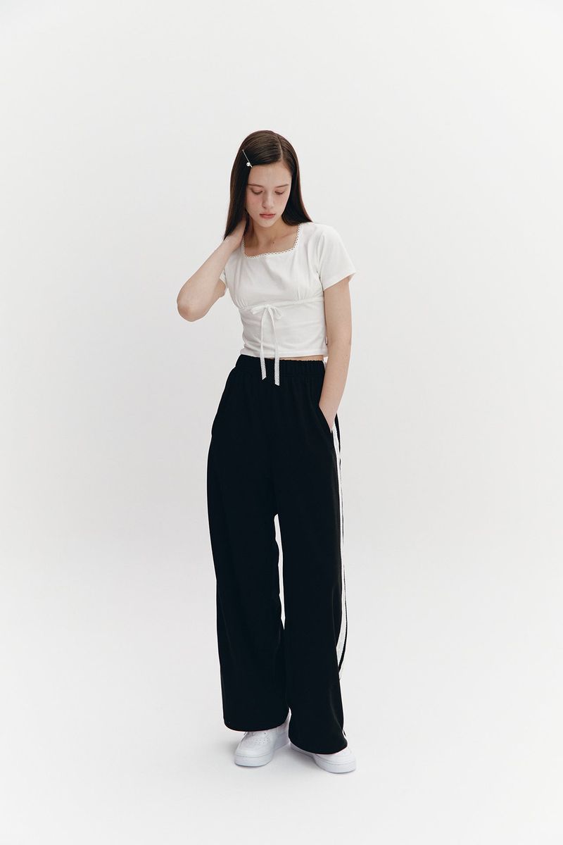 Lace Ribbon Shirring Top Ivory