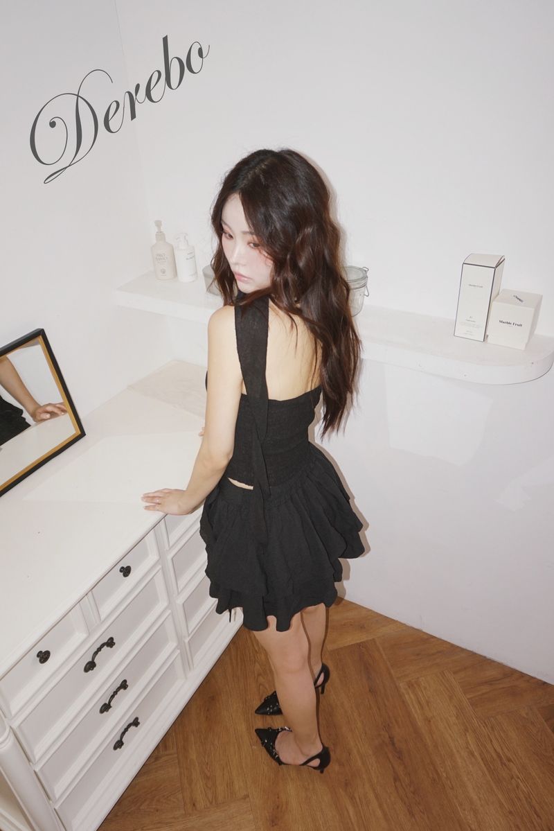 black rose frill halter neck skirt two-piece