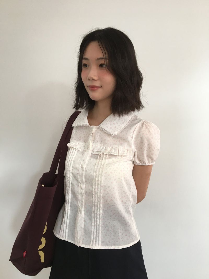 Anki Flora Frill Blouse (1color)