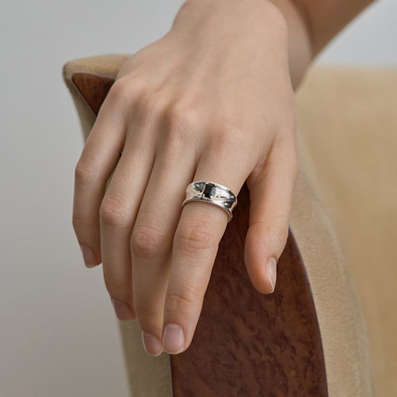FLIT（フィリット）の「SAND DUNE STONE RING (ONYX) (SILVER)（Accessories）」