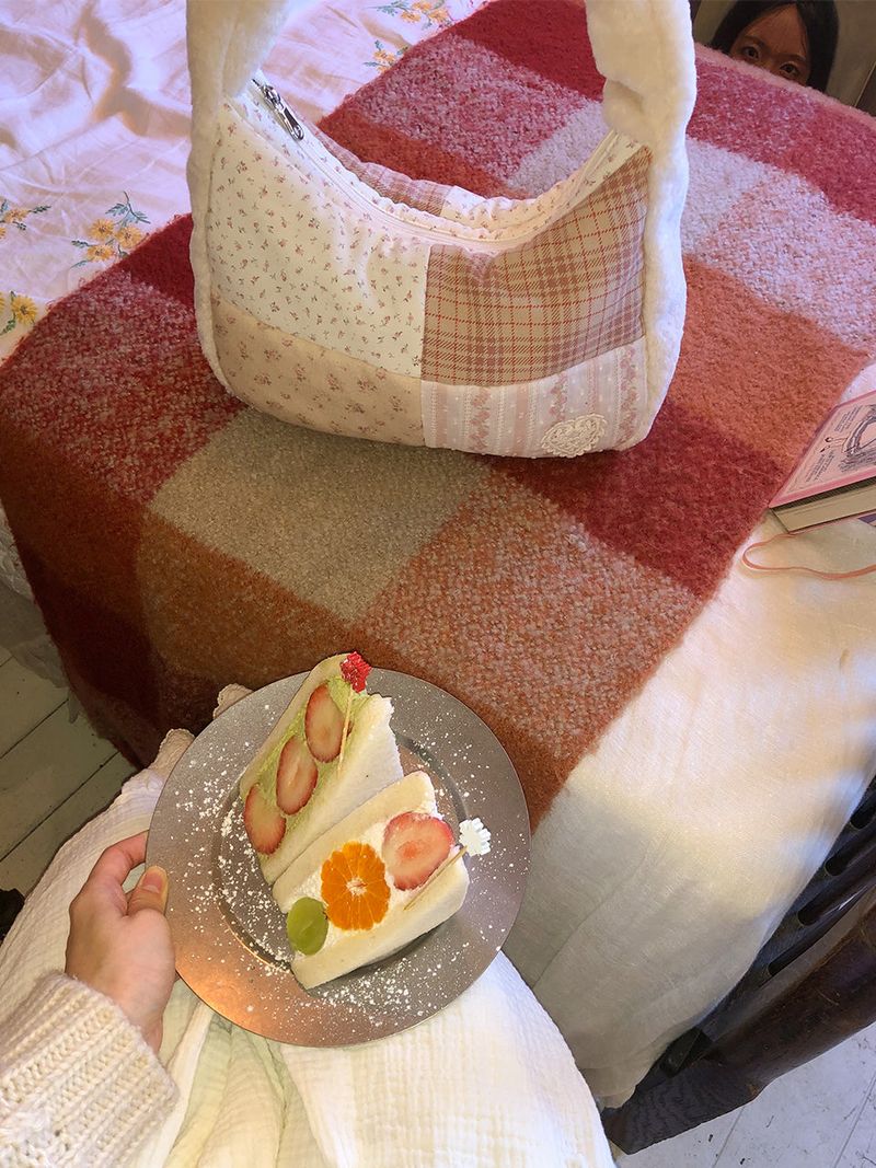 Patchwork quilted hobo bag_Rosie
