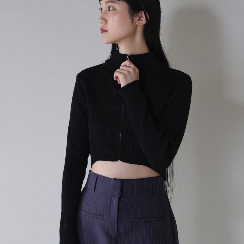 zip cropped knit