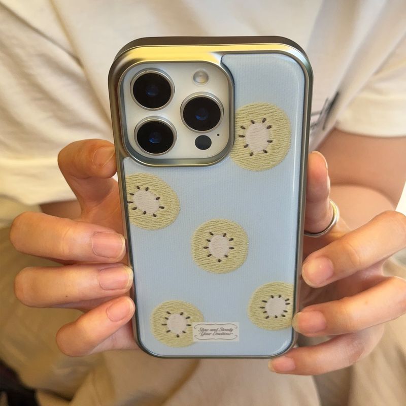 Kiwi case