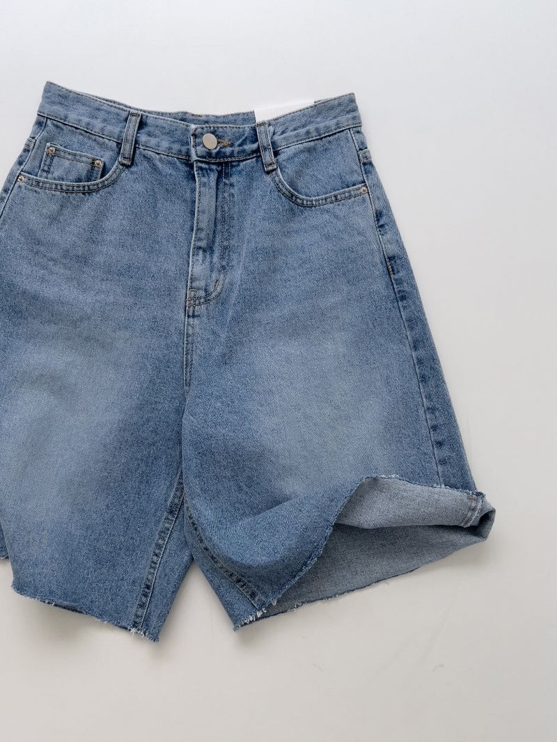 Out Half-Length Wide Denim Pants