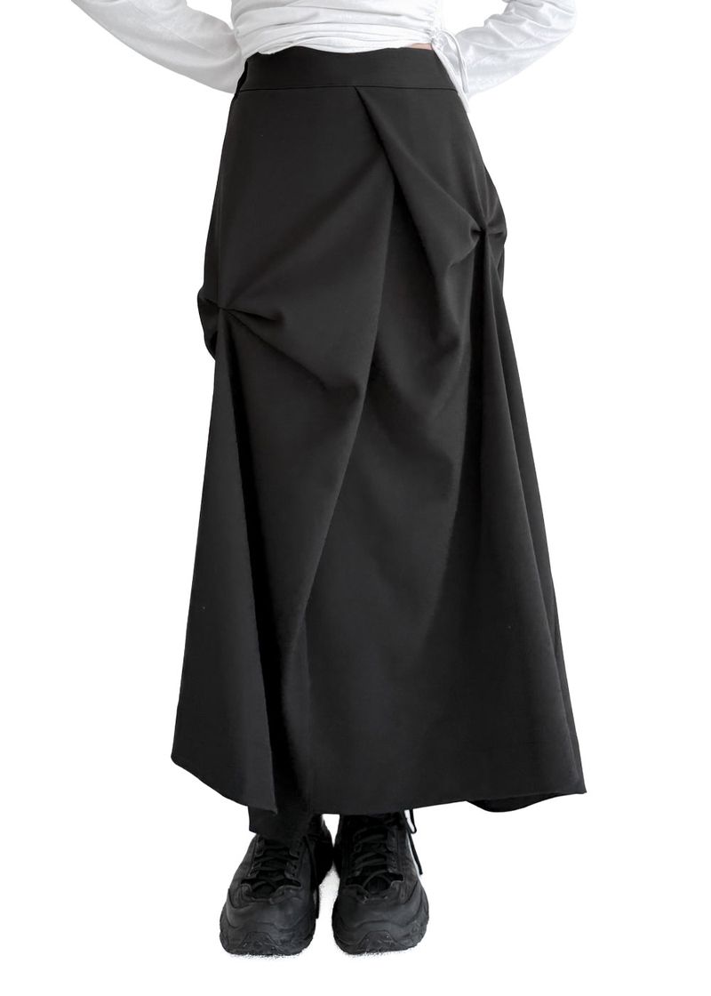  FORMED DRAPE SKIRT