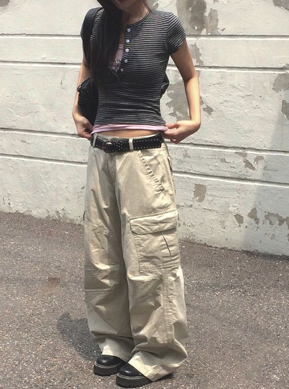 anyonemore（エニーワンモアー）の「Thunder Pigment Washing Wide Cargo Long Pants（Pants）」