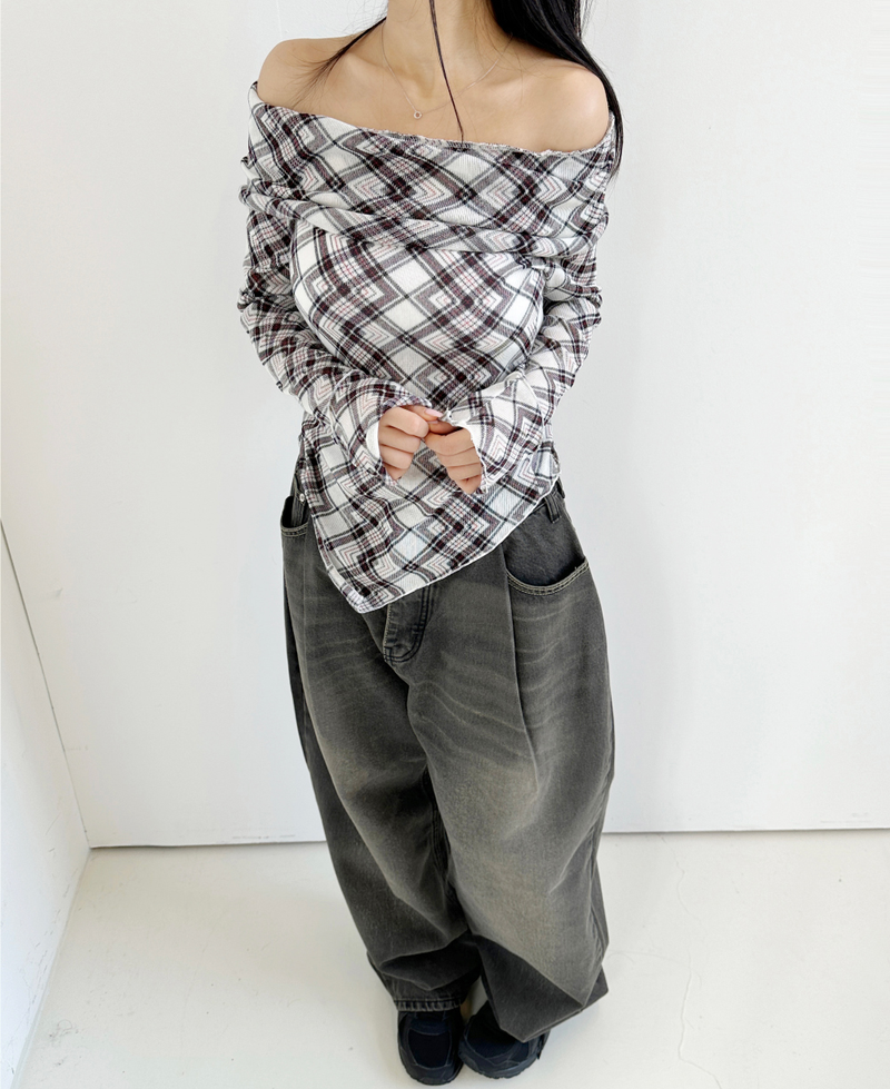 ARGYLE OFF-SHOULDER🤍❤ - 2 COLORS