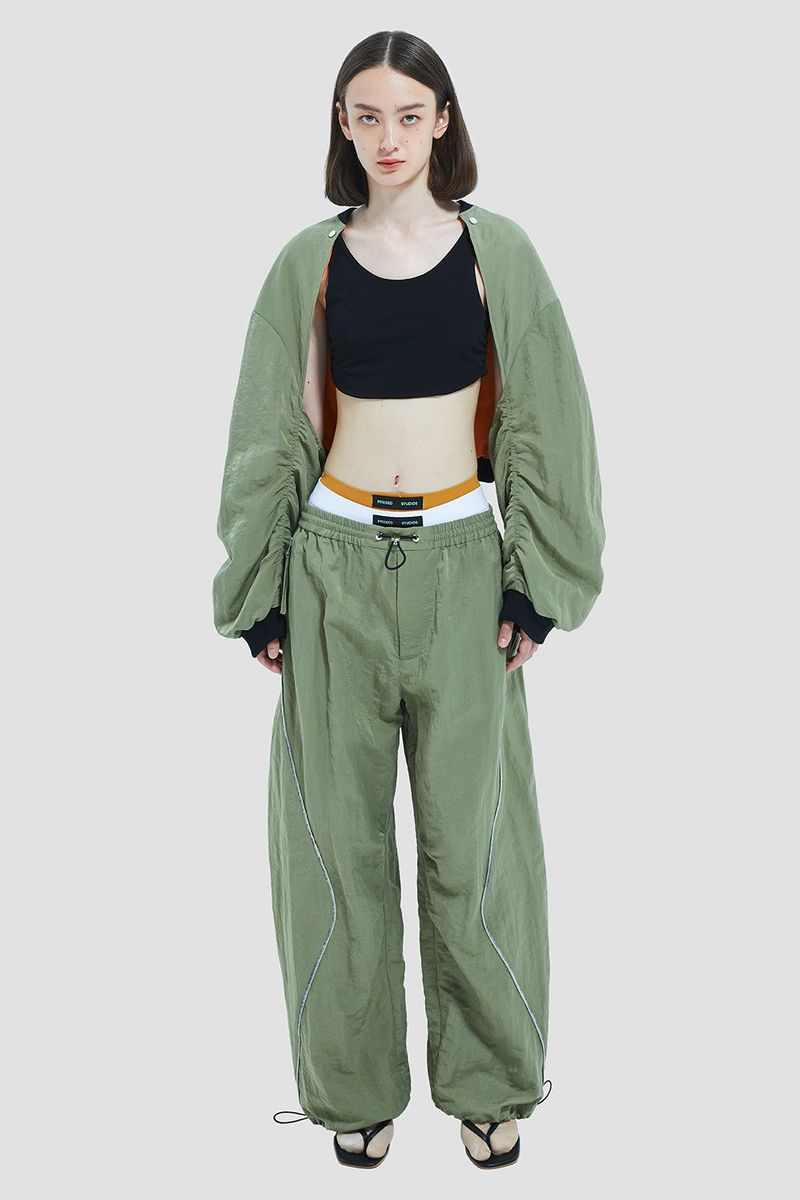 BOMBER SLEEVES