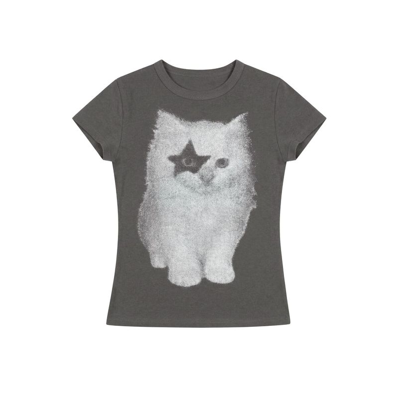 Cozy&Kitsch（コージーアンドキッチ）の「ルネア スター キャット グラフィック Tシャツ（トップス）」