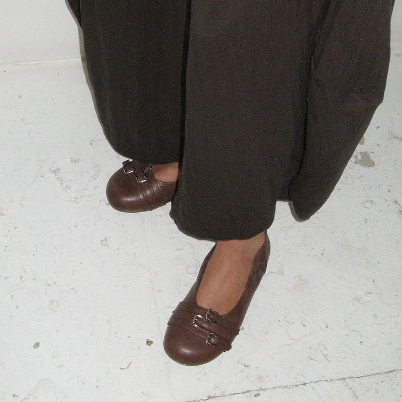 Closet 0040. Three Belted Flat Shoes - 3colors