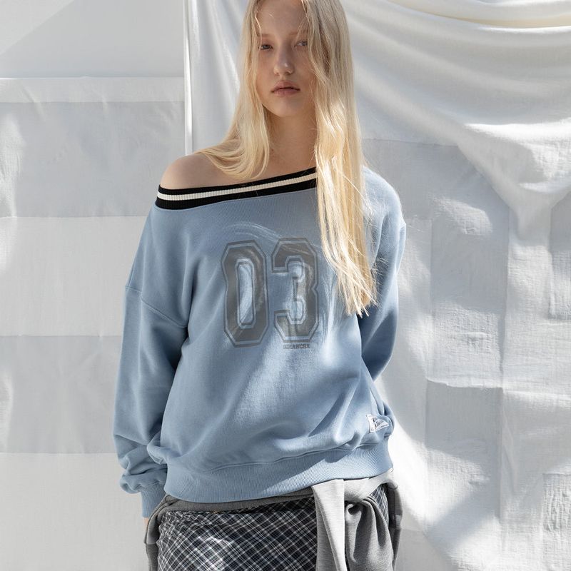 SPORTY OVERSIZE SWEATSHIRT (SKY)