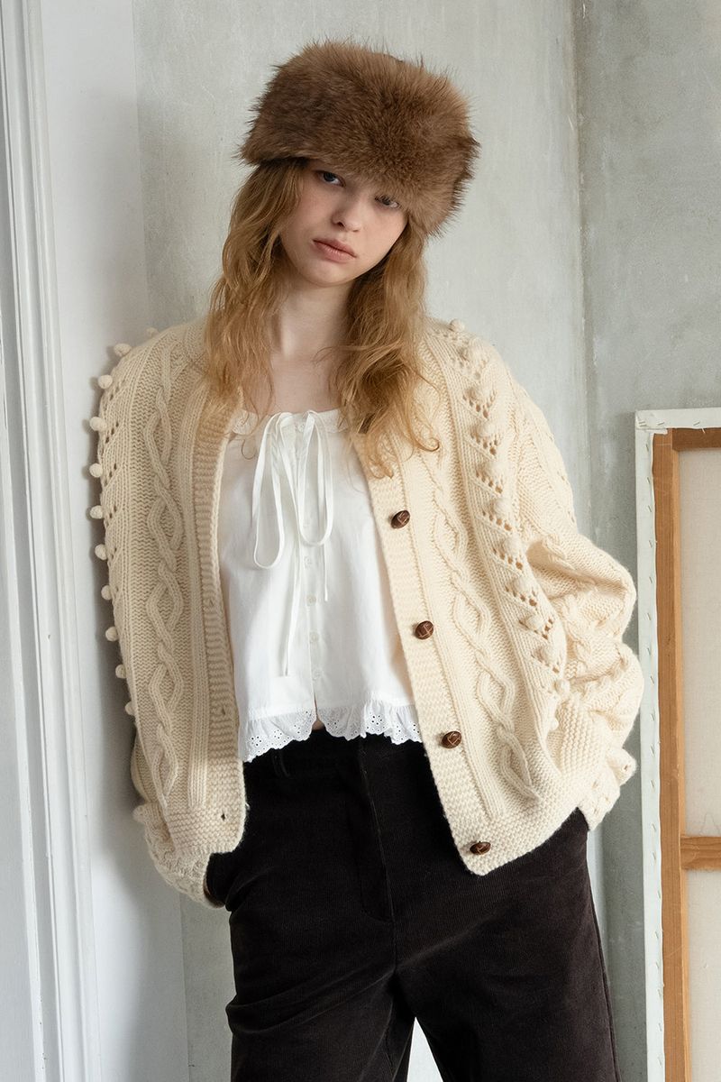 WITHOUTSUMMER(ウィズアウトサマー)の「Grandma pom cardigan_cream(Tops)」