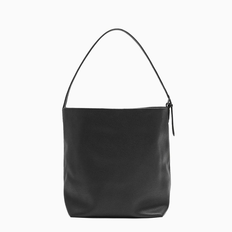 Belted Leahter Soulder Bag_Black