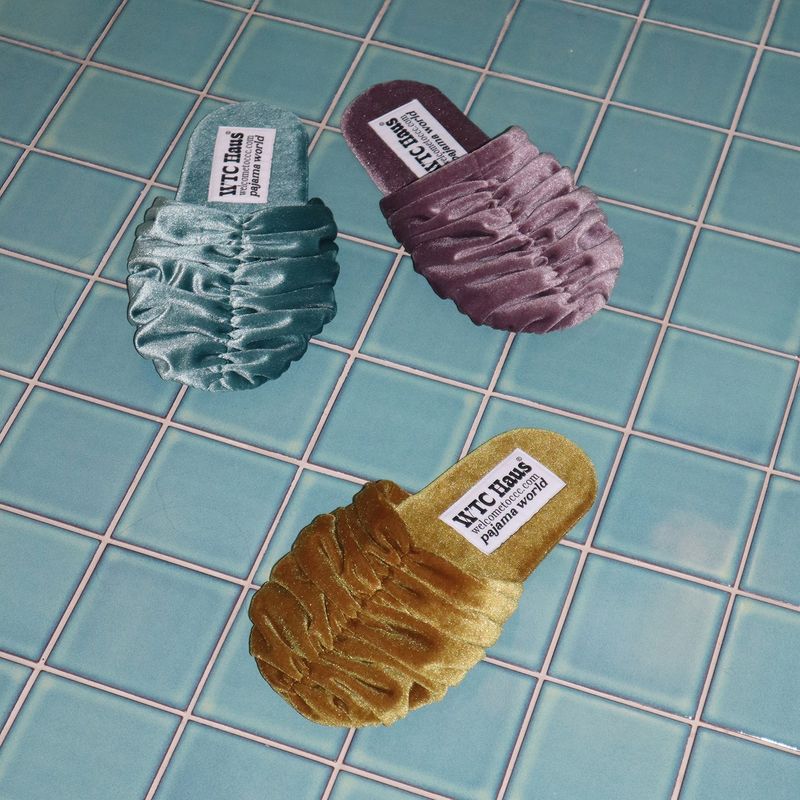 Croa Shoes (Turquoise) Room Shoes
