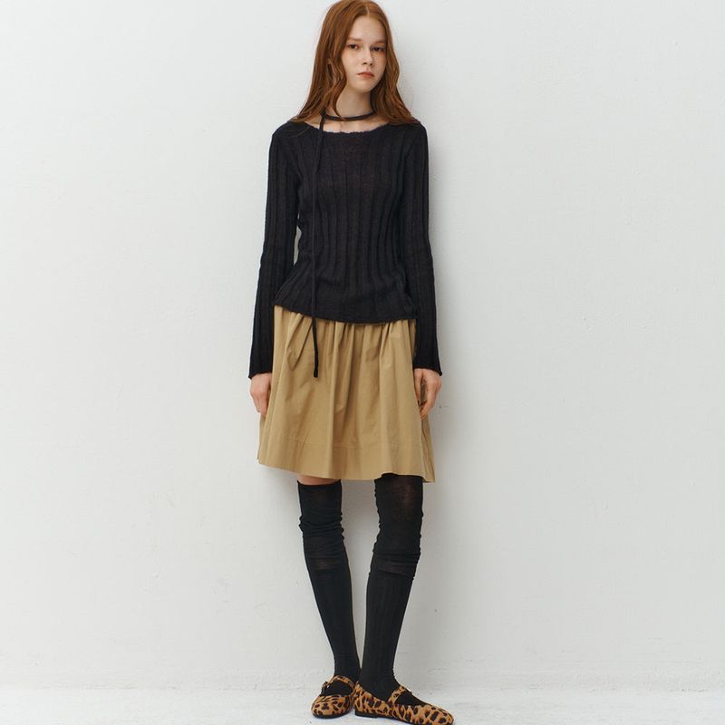 String Boat Neck Knit_2Color