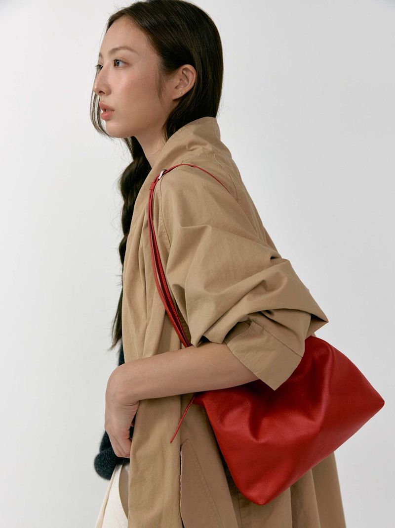 Henry Strap Bag (Red)