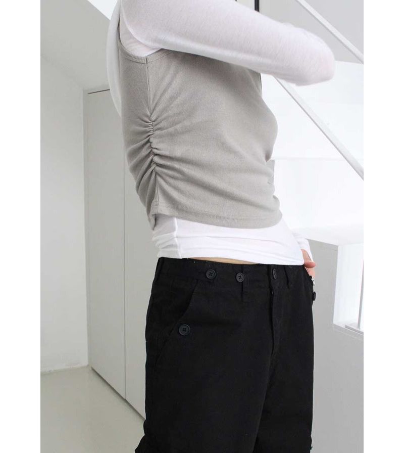 CUT OUT SHIRRING SLEEVELESS