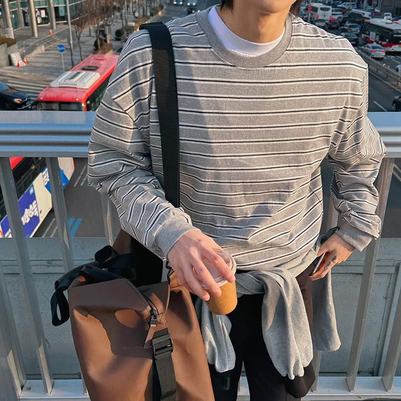 ASCLO(エジュクロ)の「ASCLO Multi Border Daily Over T (3color)(Tops)」