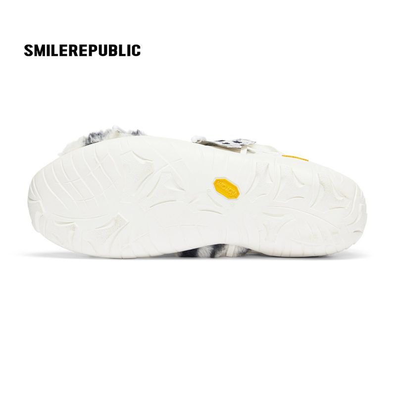 White Dalmatian Spot Hair Detail Low Top Casual Sneakers, Unisex Shoes