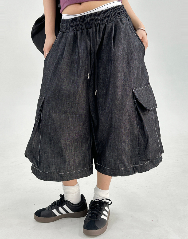CCORTTI(コルッティ)の「ブルーバミューダデニムカーゴパンツ💙🖤 - 2 カラーズ(パンツ)」