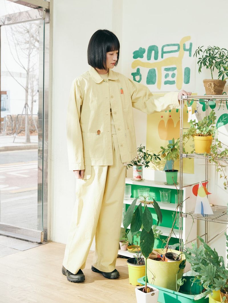 Pigment Cargo Pants / Yellow