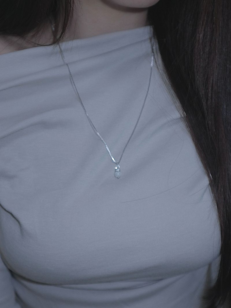 crack crystal drop necklace