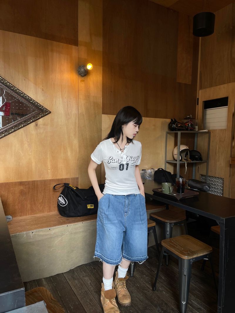 Vintage ten snap ribbed t-shirts