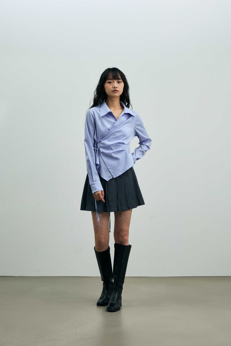 EVE STRIPE WRAP SHIRT / SKY BLUE
