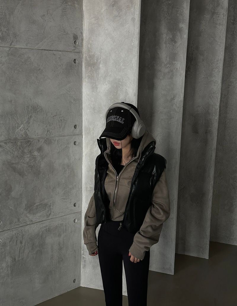 Leather Wellon Cropped Padded Best