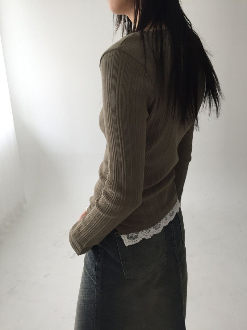 Lace ribbed long sleeves