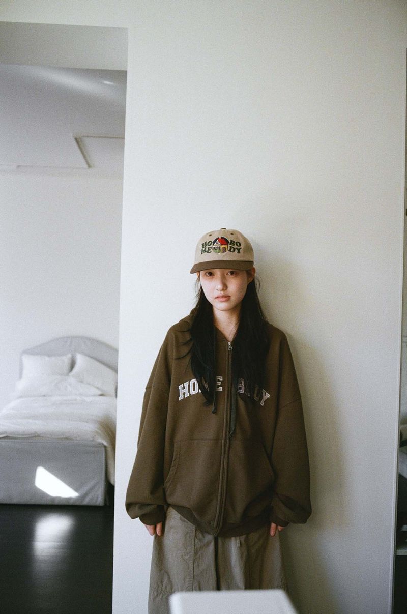 HASTA（ハスタ）の「ホームボディクラブキャップ (ベージュ)（帽子）」