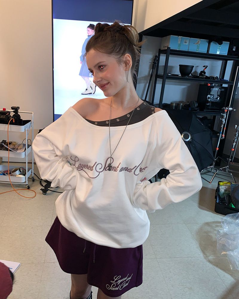 [ORIGINAL] Penny Layered String Off-Shoulder Sweatshirt
