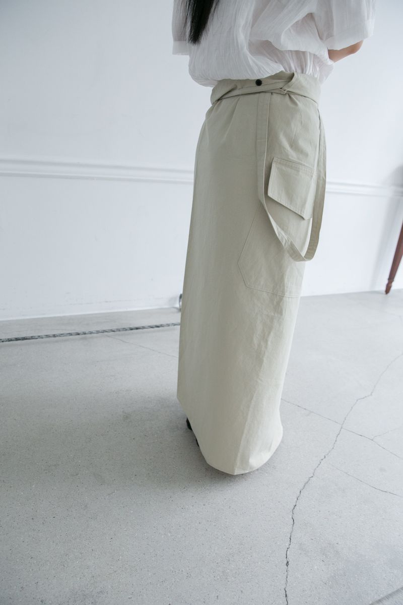 omoosoohy（オムスヒ）の「cotton suspender wrap skirt(3colors)（Skirts）」